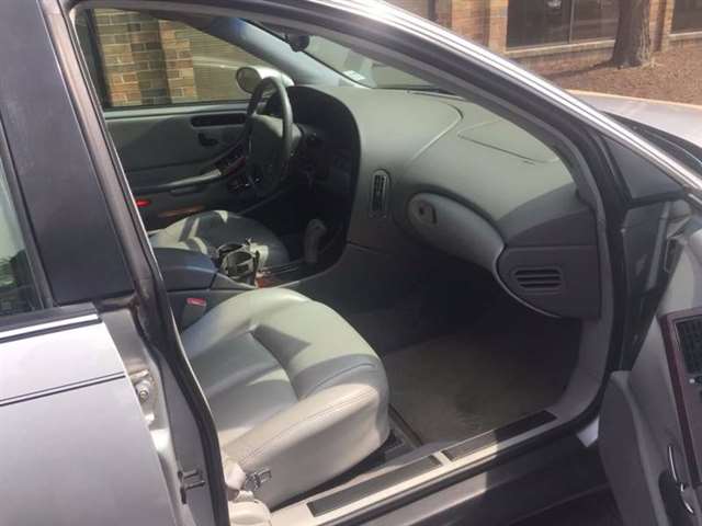 Oldsmobile Aurora 1999 photo 8